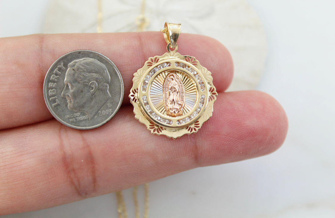 Virgen De Guadalupe Necklace | Mexican Jewelry - Our Lady Of Guadalupe - Guadalupe  Necklace - Mexican Necklace - Mother of Pearl Necklace - Virgin Mary  Necklace