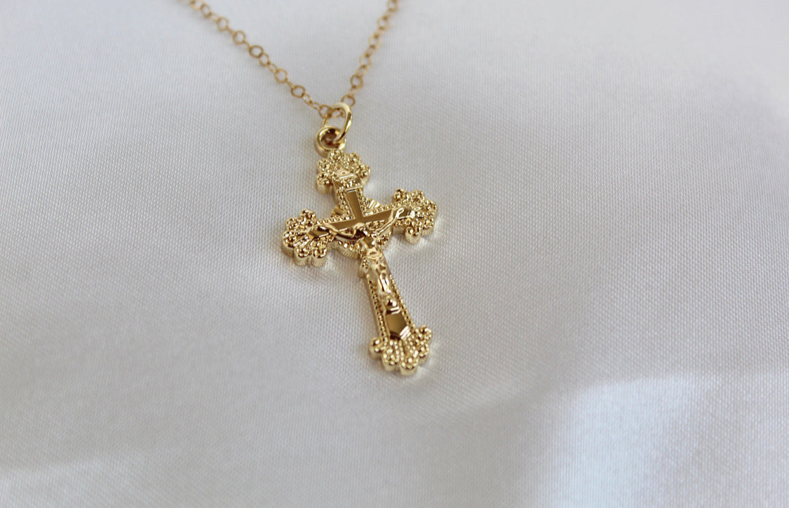 18k Yellow Gold Cross Pendant Jesus Arezzo Italy Modern cross jewelry  pre-owned | eBay