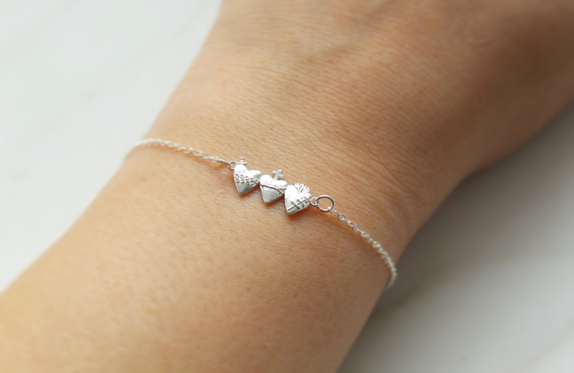 Simple Straight Bracelet/ Silver Fruit-Pine Cone 925 Silver Bracelet - Shop  August Bracelets - Pinkoi